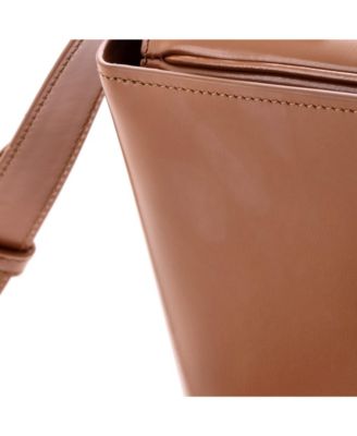 Medium Triomphe Shoulder Bag Smooth Calfskin