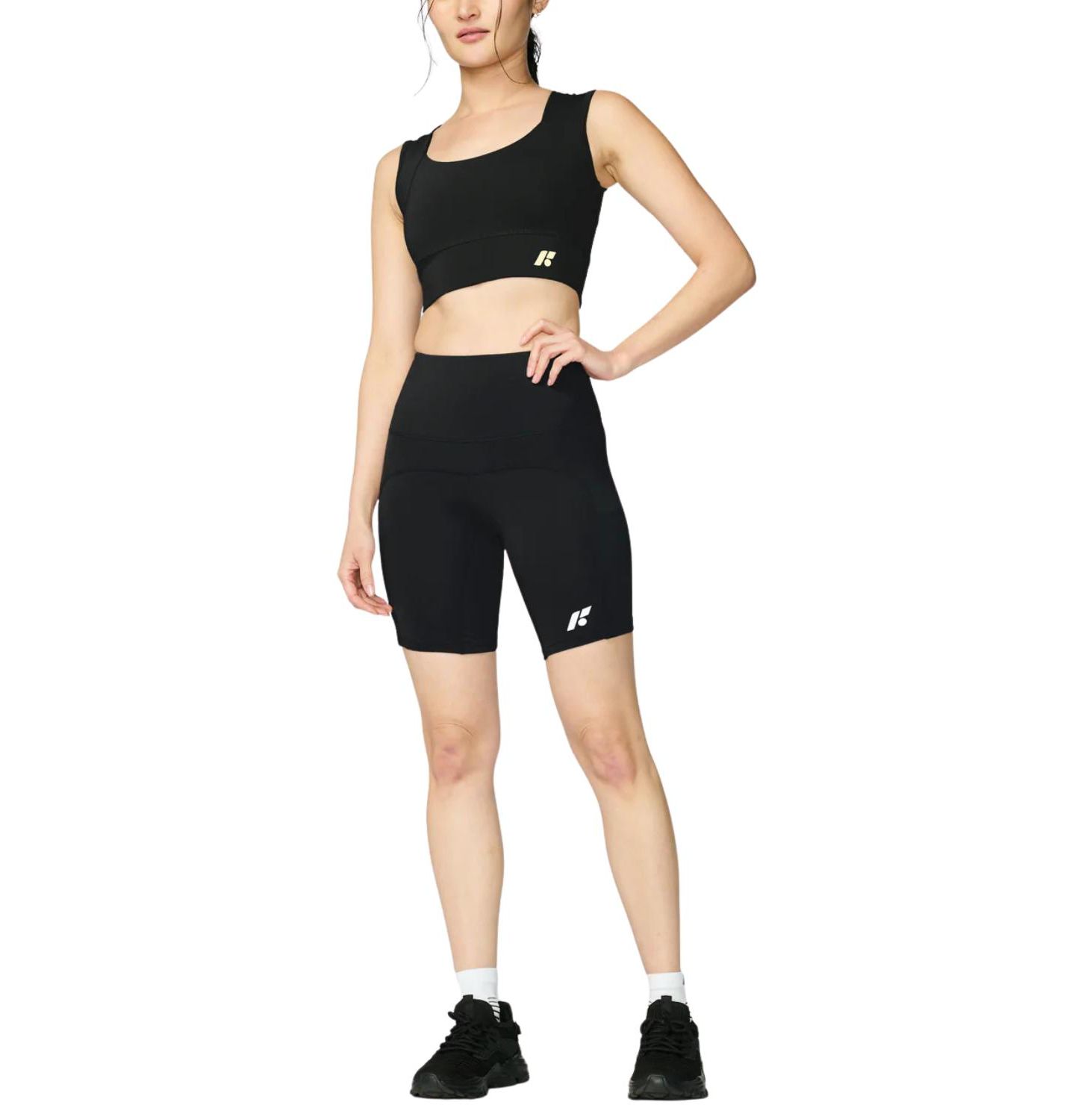 Женские шорты Forme Boost Short for Core & Back Alignment, цвет: Обсидиановый — фото 6