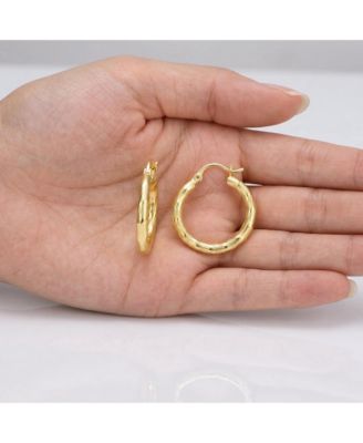 Elegant High-Polish Twisted Hoop Saddleback Earrings