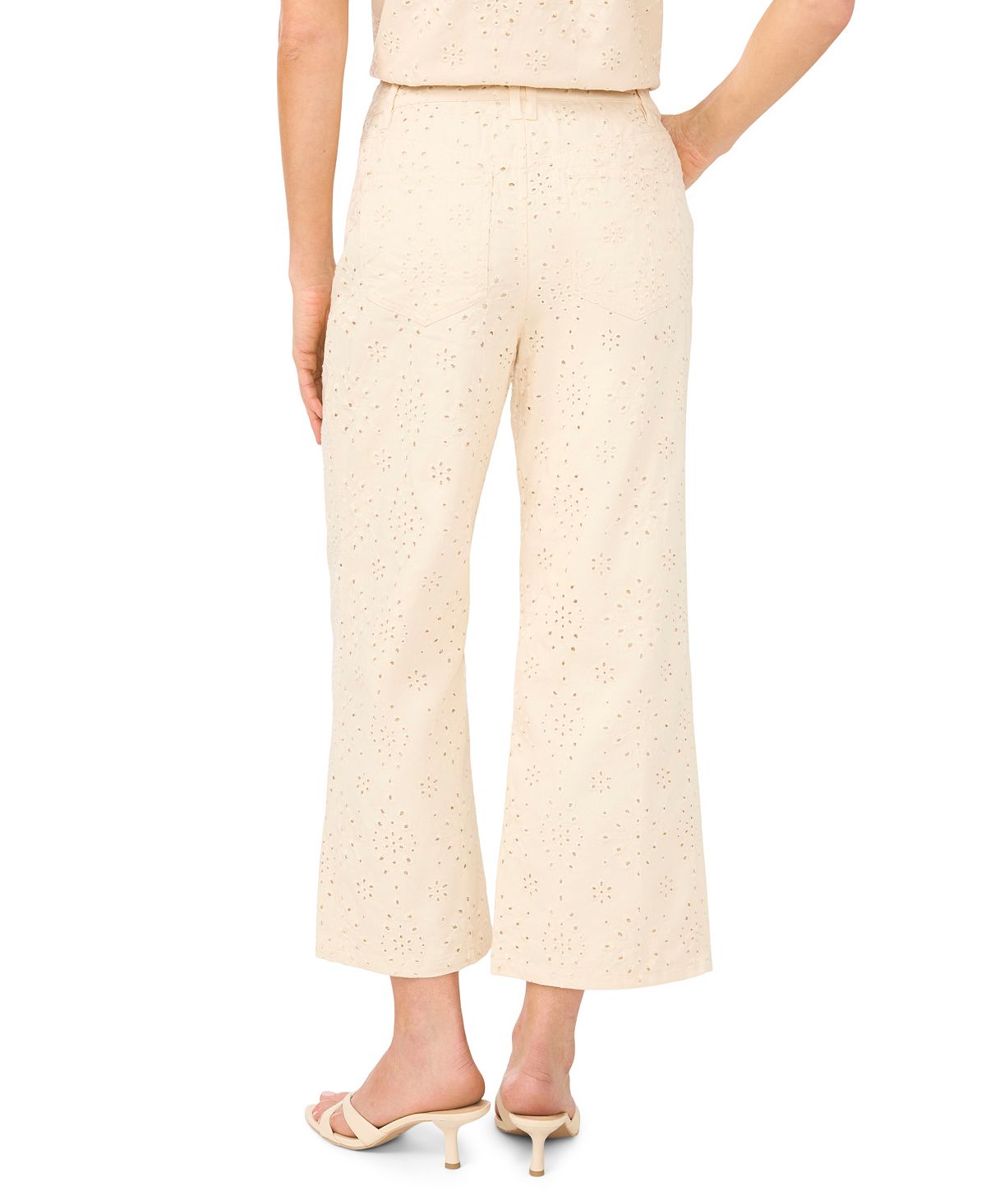 CeCe Women's Mid-Rise Eyelet Cotton Cropped Jeans view 3 — MAYCSS fashion products