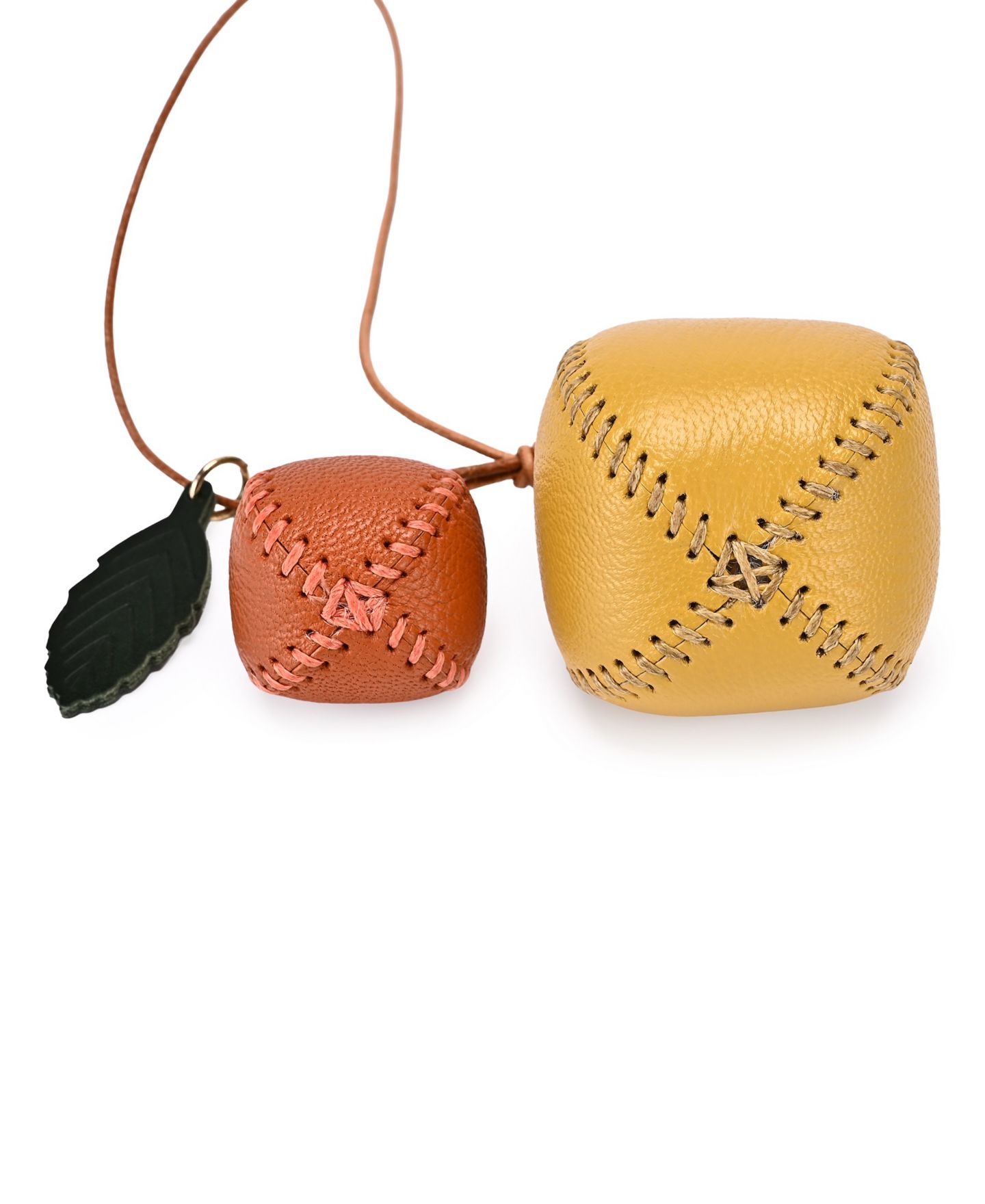 Женская сумка OLD TREND Persi Mini Handcrafted Botanical Fruit Charm, цвет: Золотой жёлтый — фото 3