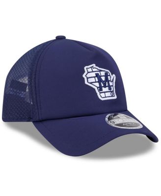 Men's Navy Milwaukee Brewers 2026 Batting Practice Alternate Apex 9FORTY Adjustable Hat