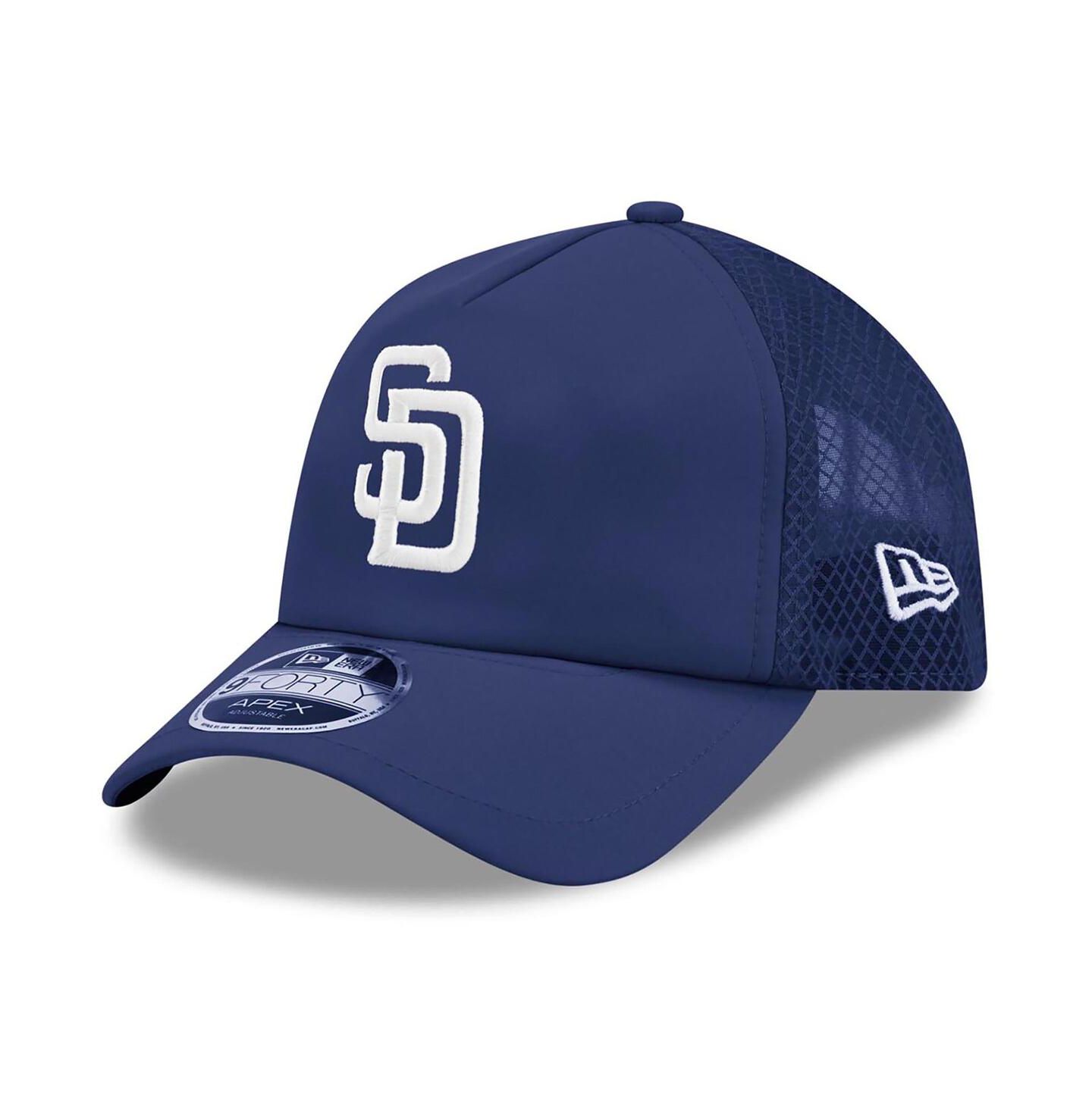 Мужская кепка New Era Navy San Diego Padres 2026 Batting Practice Alternate Apex 9FORTY Adjustable Hat — фото 1