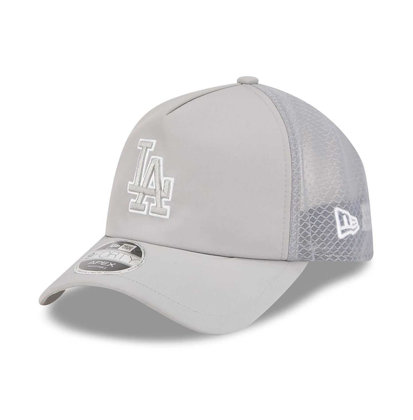 Мужская кепка New Era Gray Los Angeles Dodgers 2026 Batting Practice Apex 9FORTY Adjustable Trucker Hat — фото 1