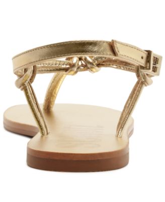 Women's Nina Round Toe Flat Sandals