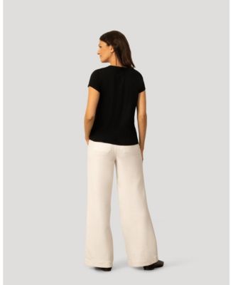 Women's V neck Patch Pocket Tee