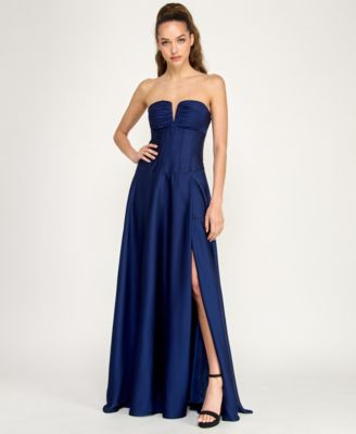 Juniors' Strapless V-Detail Polyester Slit Skirt Gown