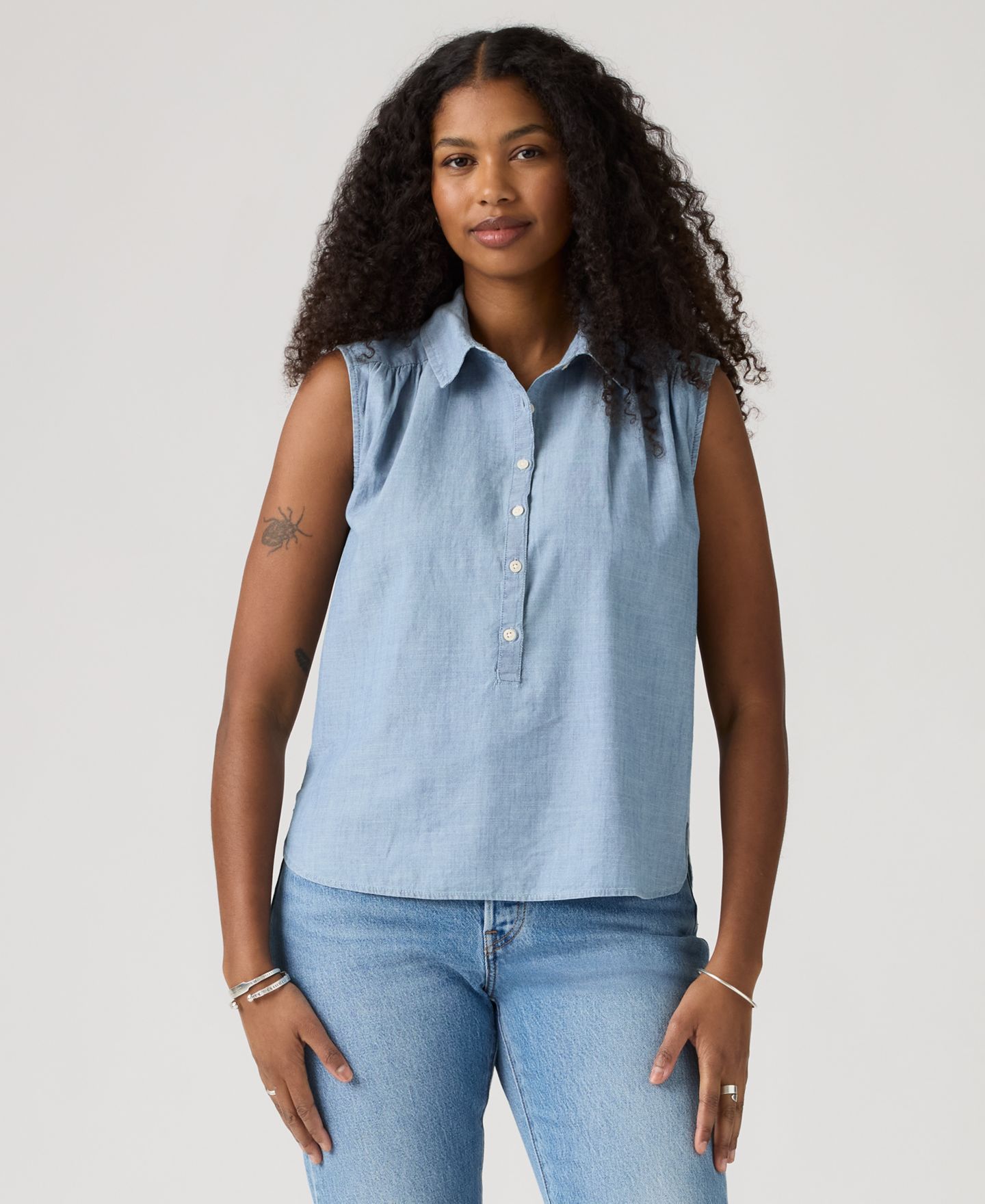 Женский топ Levi's Londynn Point Collar Relaxed-Fit Top, цвет: Alternate Fin — фото 2