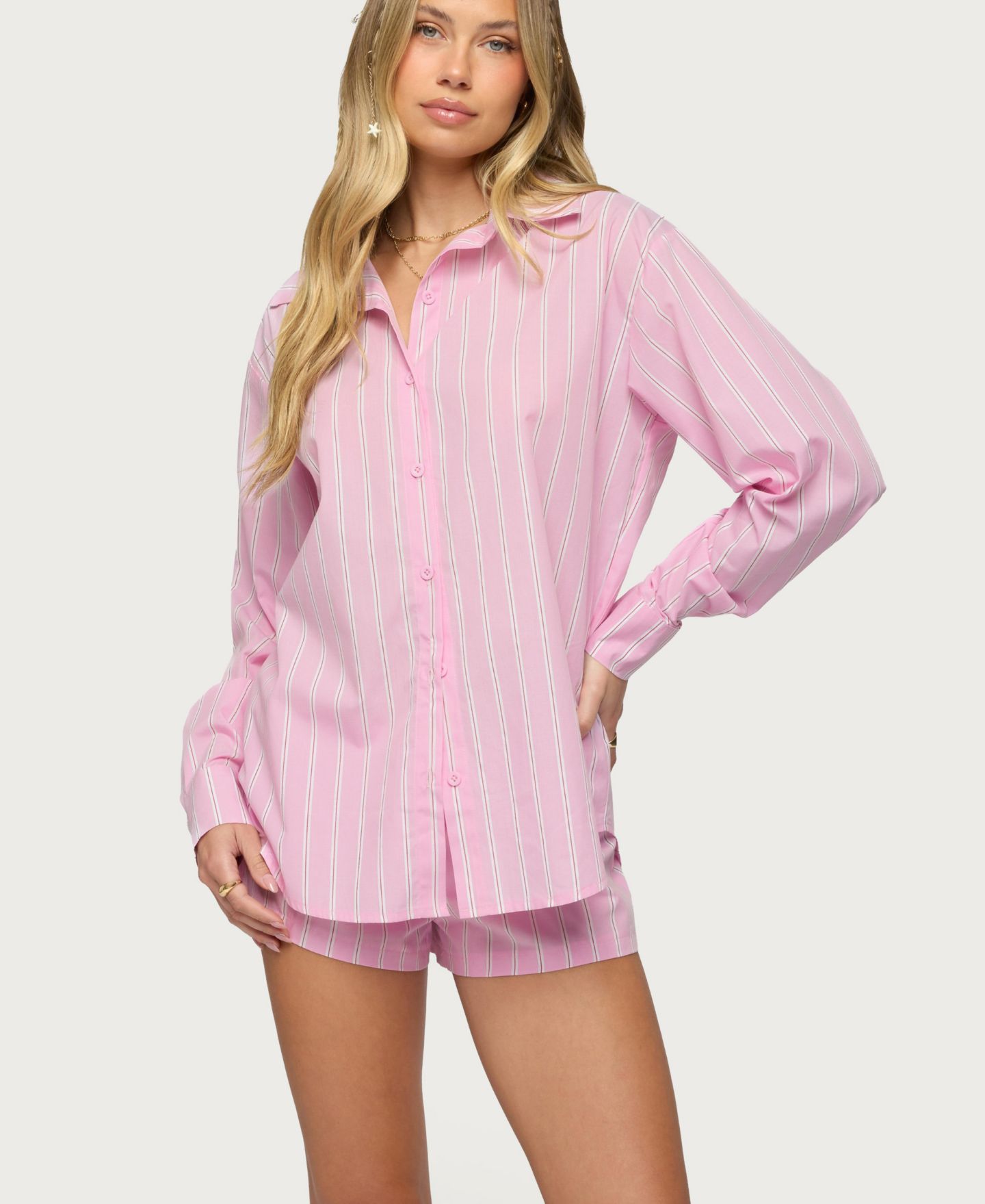 Женская рубашка Edikted Carmella Striped Oversized — фото 4