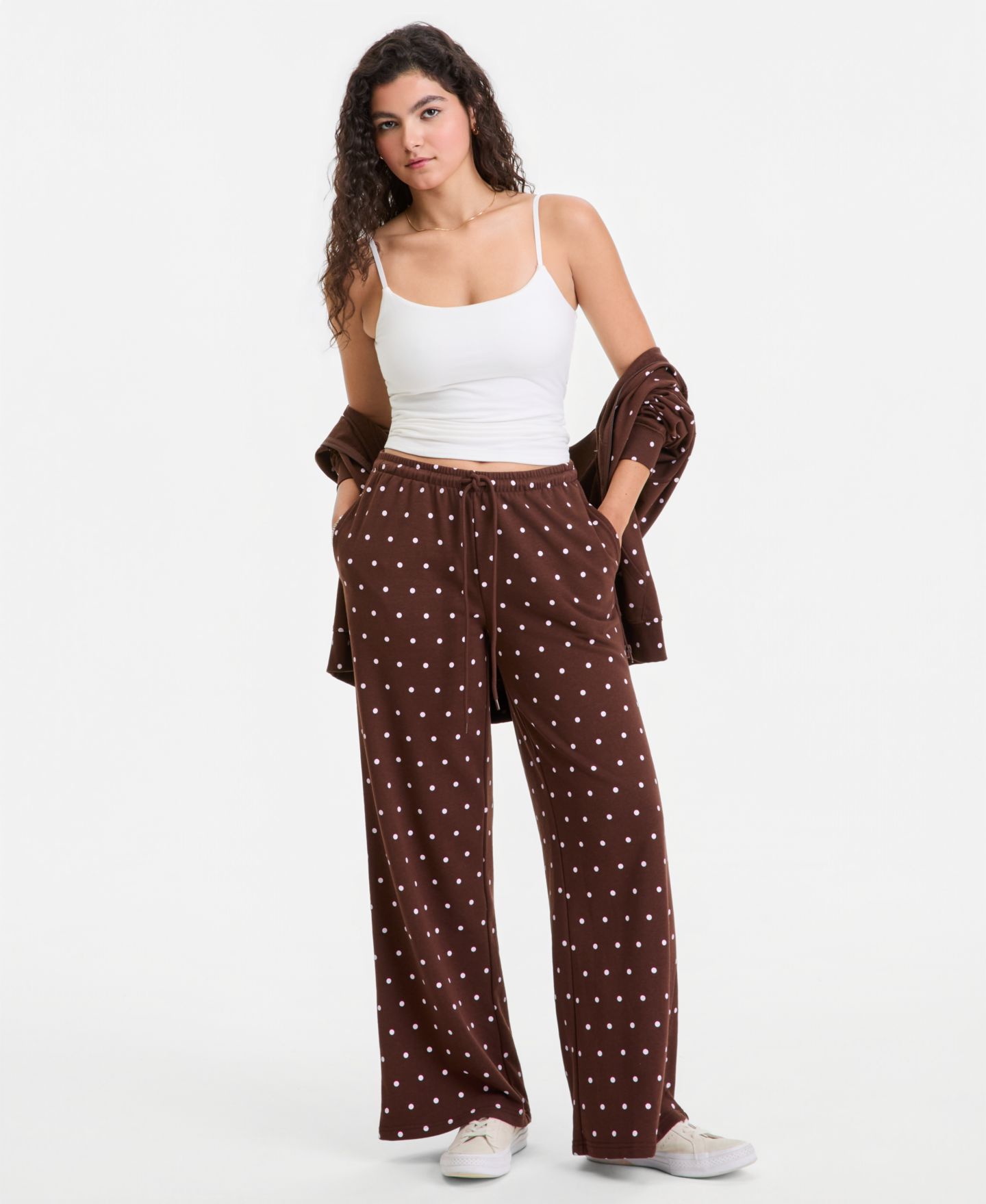 Женские брюки Rebel Veil Juniors' Printed Wide-Leg Drawstring Sweatpants, цвет: Коричневый — фото 1