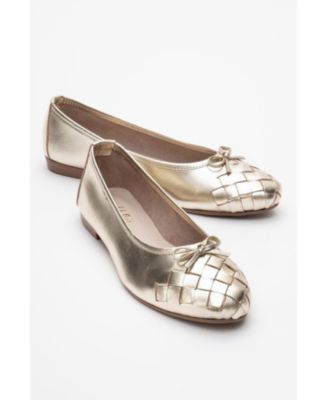 Forever and Always Shoes Women's Nopos Leather Cap Toe Ballet Flat