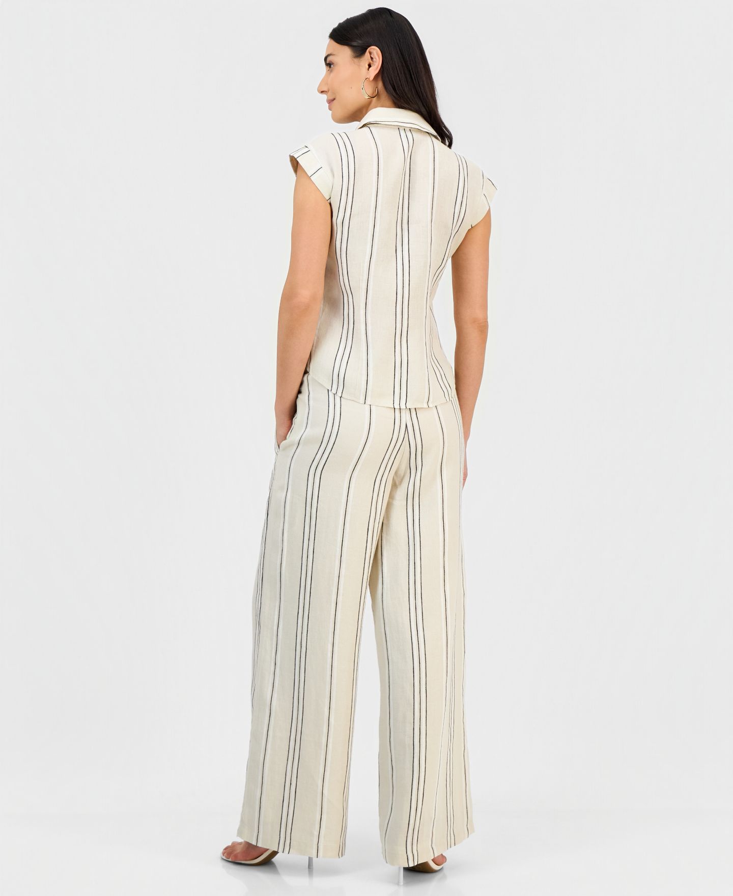Женские комплекты I.N.C. International Concepts Petite Short-Sleeve Collared Button-Up Blouse & Wide-Leg Pull-On Pants, цвет: Полосатый — фото 2
