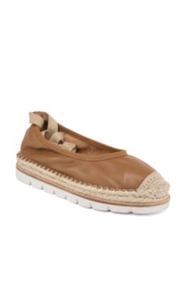  Women's Bridget Leather Flat