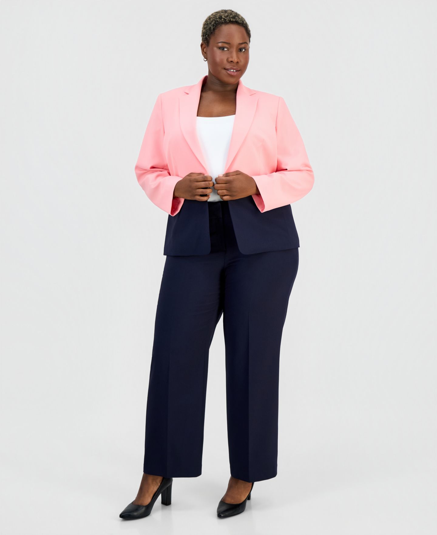 Женские комплекты Le Suit Plus Size Colorblocked One-Button Peplum Jacket & Fly-Front Wide-Leg Pants Suit, цвет: Фламинго розовый / Тёмно-синий — фото 1
