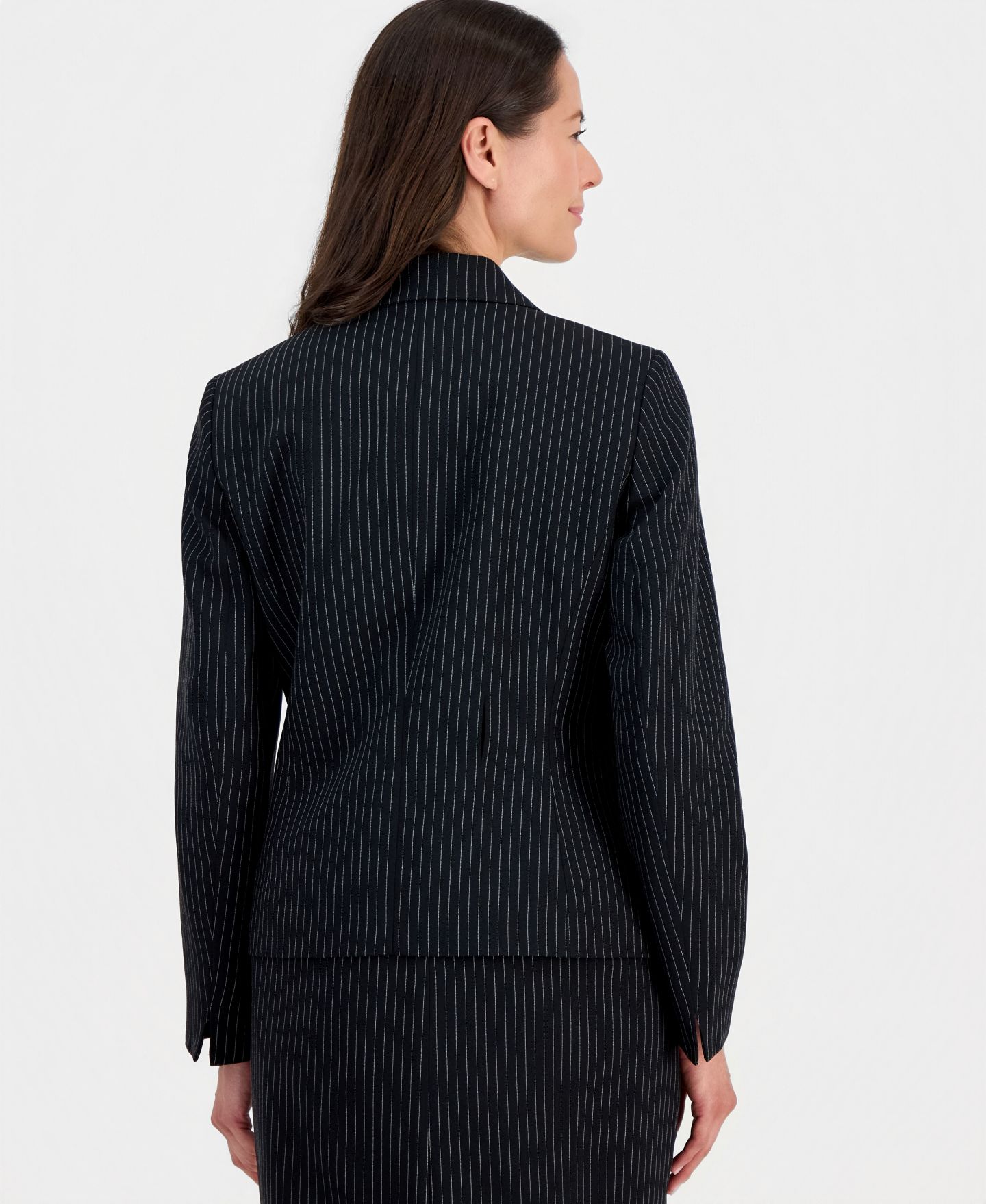 Женские юбки Le Suit Three-Button Notch-Collar Jacket & Slim Skirt Suit, цвет: Чёрный / Белый — фото 3