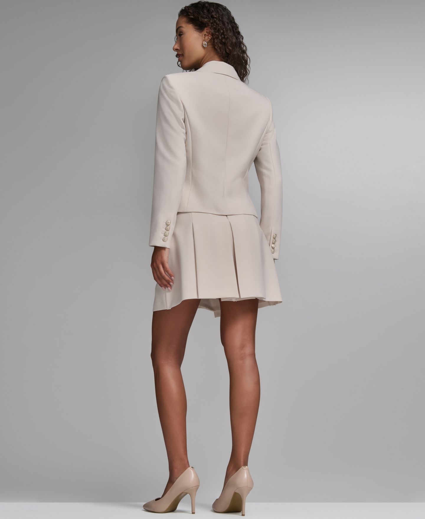 Женская юбка KARL LAGERFELD PARIS Pleated Mini, цвет: Cashmere — фото 13