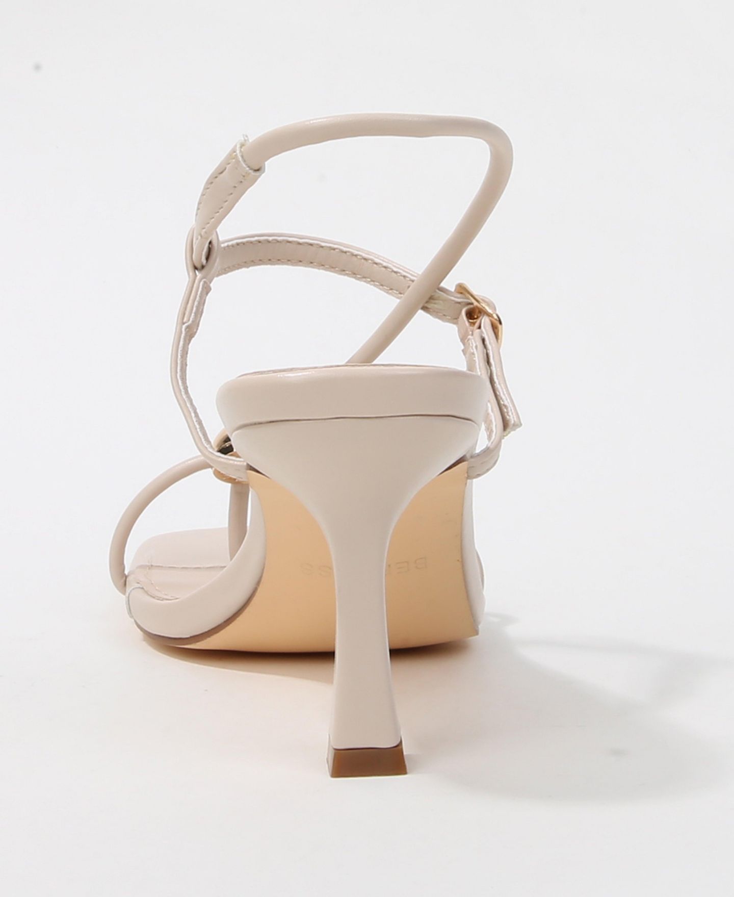 Женские сандалии BERNESS Hisako Dress Heeled Thong Sandal, цвет: Бежевый — фото 3
