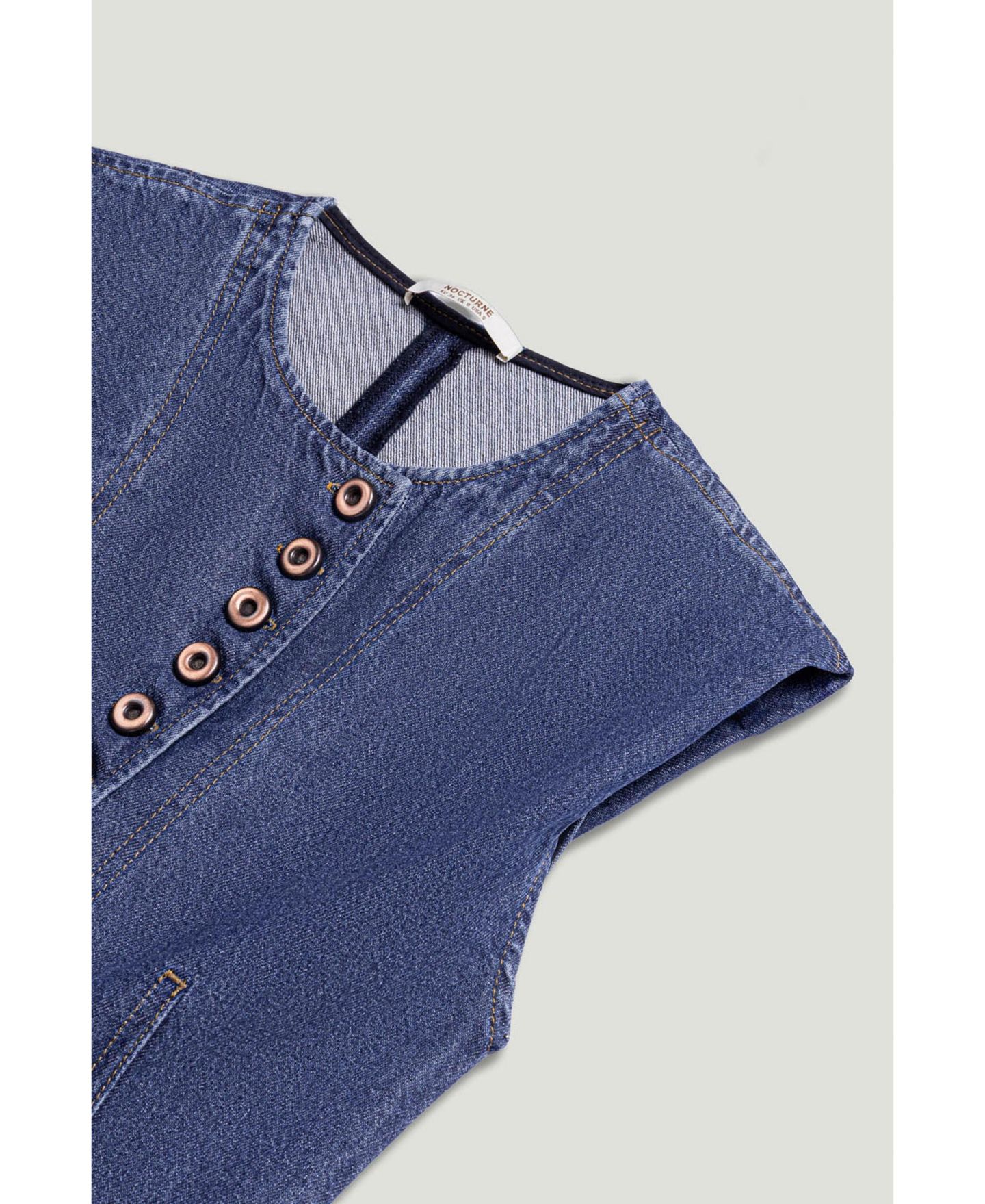 Женский жилет NOCTURNE Button-Front Denim — фото 9