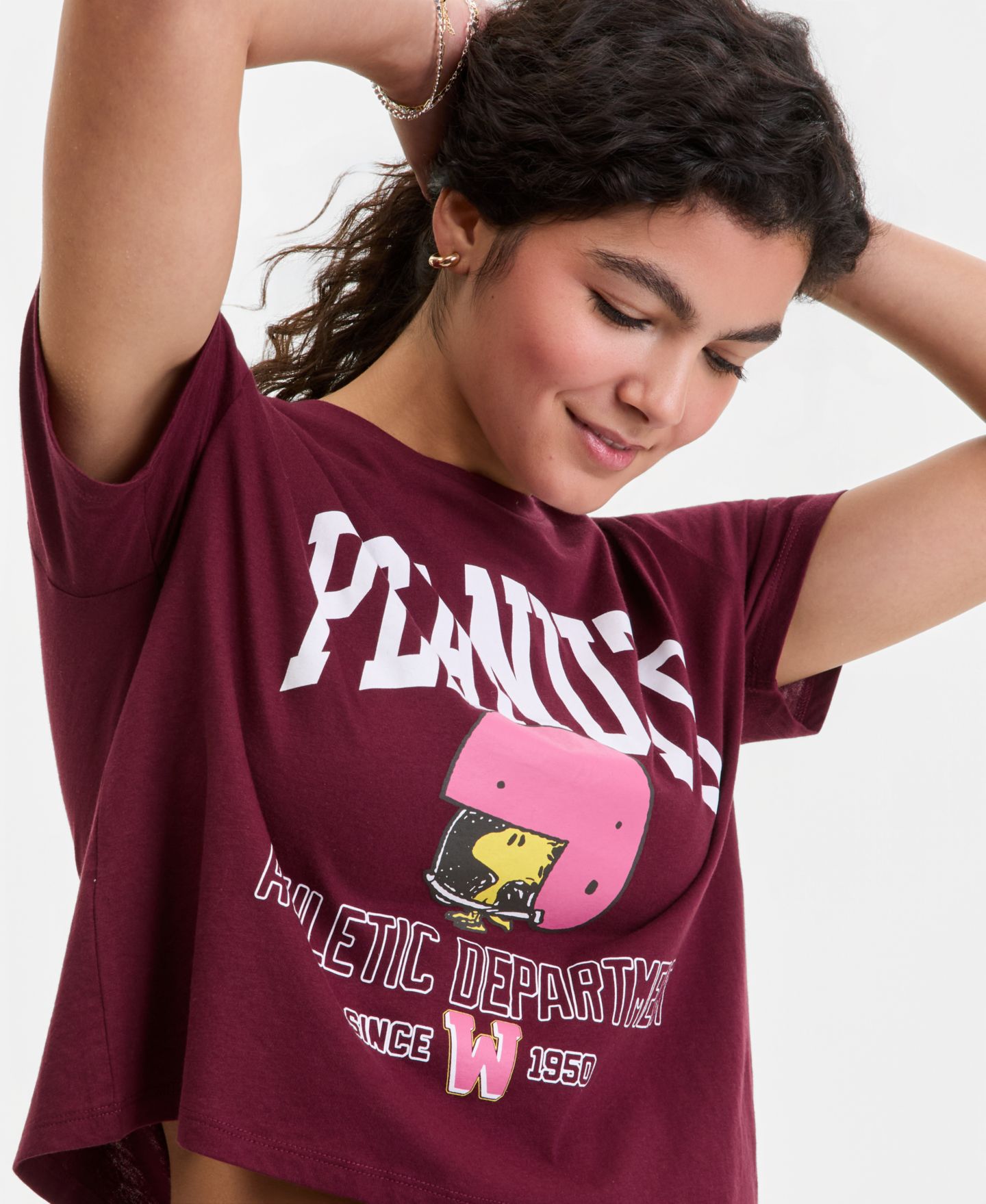Женская футболка Grayson Threads, The Label Juniors' Woodstock Football Graphic-Print, цвет: Винный — фото 3