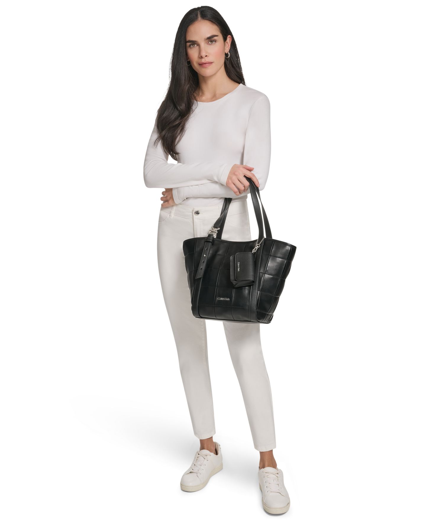 Женская сумка Calvin Klein Tina Pleated Extra-Large Tote Handbag, цвет: Чёрный / Серебряный — фото 5