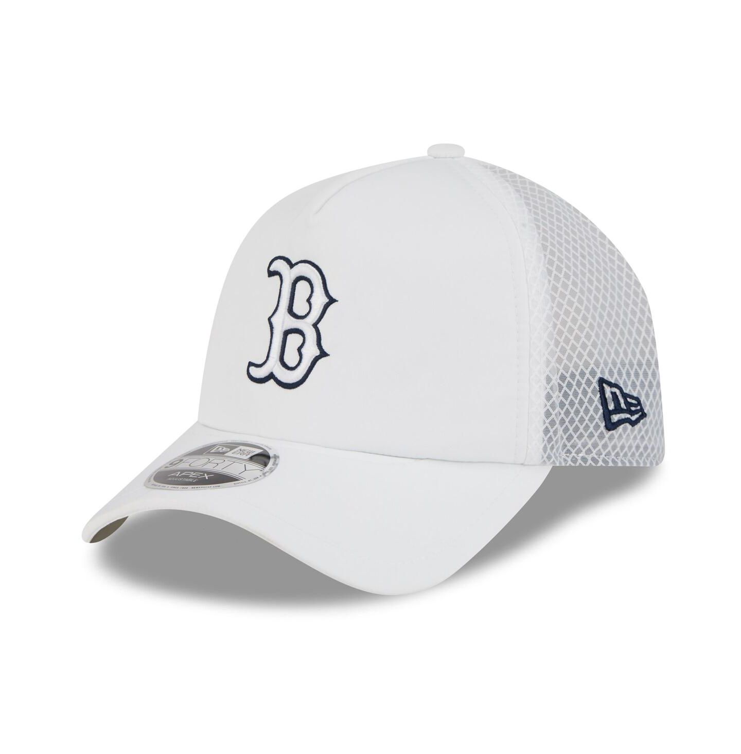 Мужская кепка New Era White Boston Red Sox 2026 Batting Practice Apex 9FORTY Adjustable Trucker Hat — фото 1