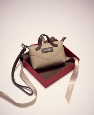 Any Wear Any Duffle Bag Charm