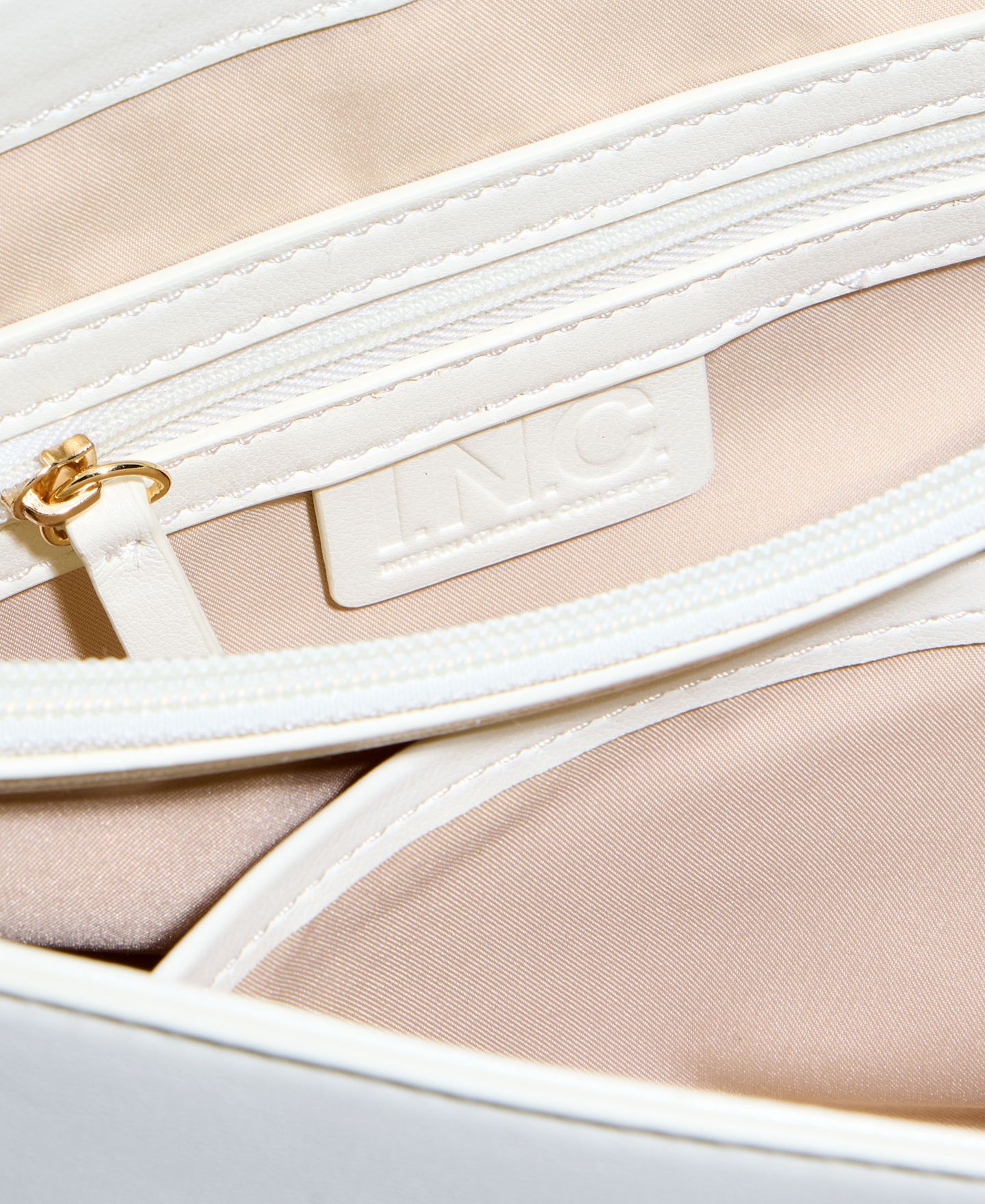 Женская сумка I.N.C. International Concepts Soft Ajae Shell Shoulder, цвет: Яркий белый — фото 6
