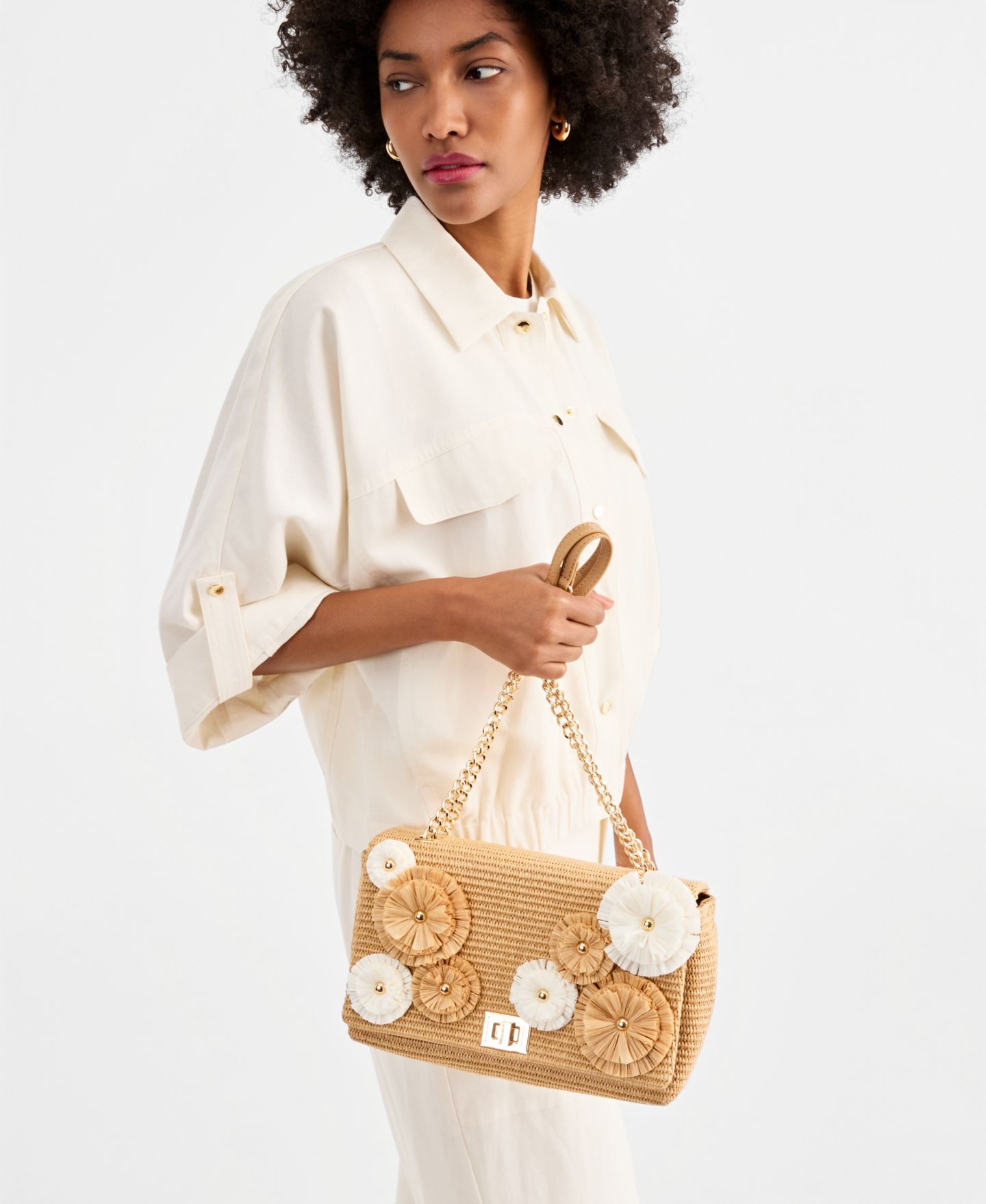 Женская сумка I.N.C. International Concepts Soft Ajae 3D Floral Straw Crossbody Handbag, цвет: Ванильный — фото 5
