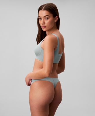 Women's Invisibles Microfiber Stretch Thong Underwear D3428