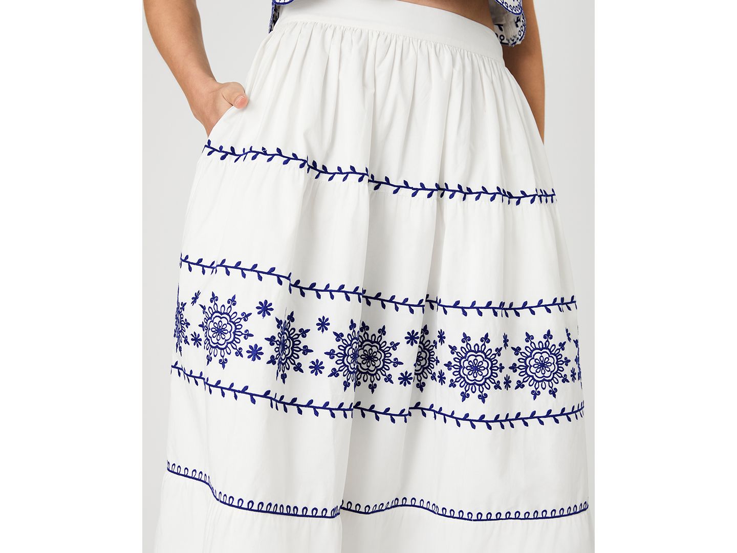 Женская юбка French Connection Embroidered Midi, цвет: Льняной белый индиго — фото 5