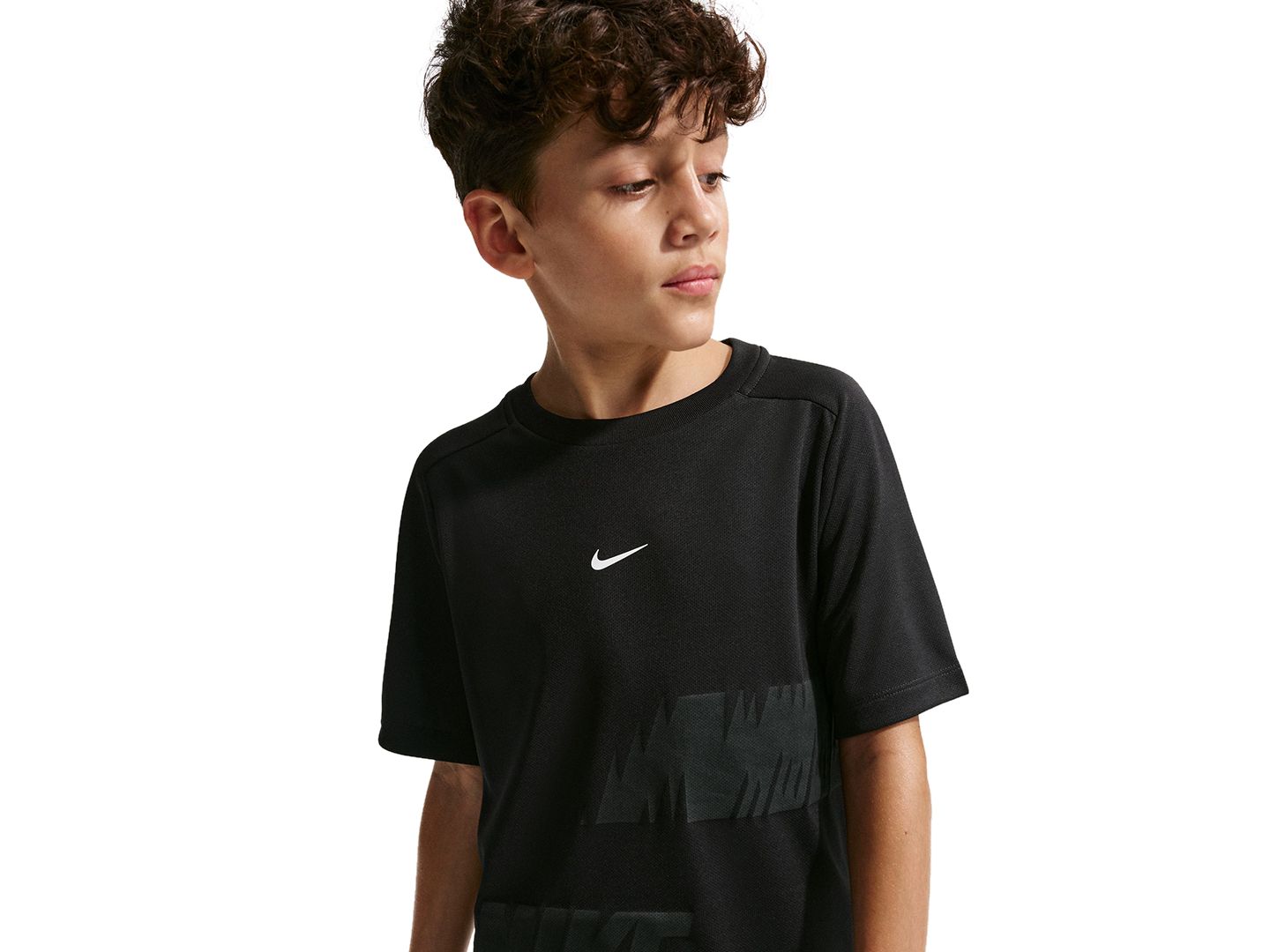 Футболка Nike Dri-Fit Short-Sleeve T-Shirt для мальчиков, цвет: Чёрный / Белый — фото 2