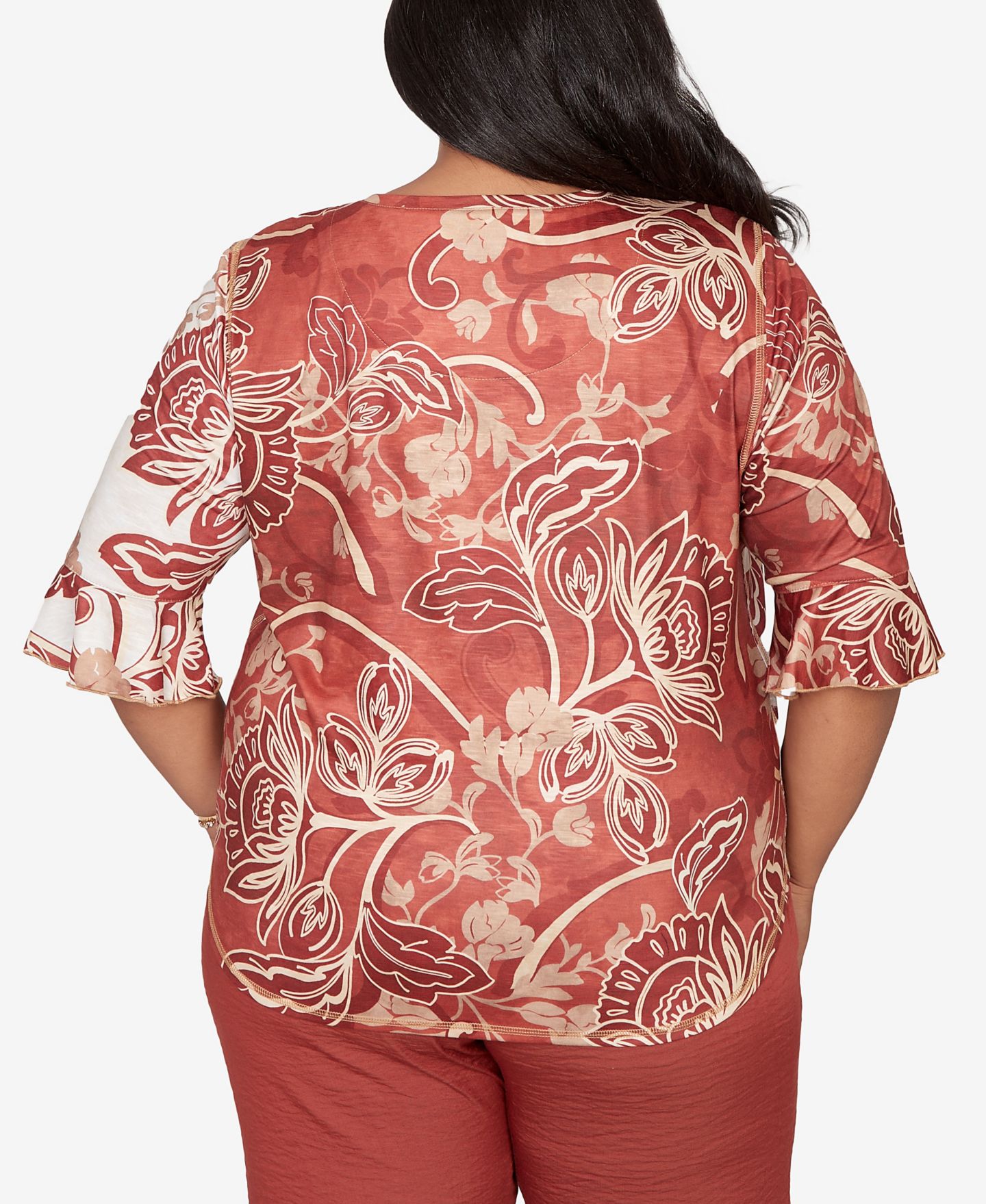Женский топ Alfred Dunner Plus Size Spice Market Spliced Colors Scroll Print, цвет: Коричневый разноцветный — фото 6