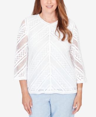 Women's St. Augustine Chevron Crochet Crewneck Top
