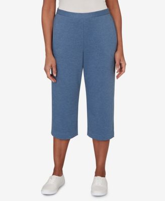 Women's Classic Everyday French Terry Flat Front Capri Pants