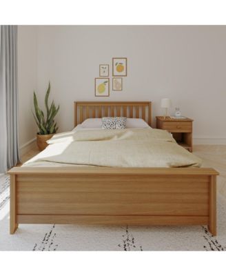 Max and Lily Queen Bed Frame, Solid Wood Platform Bed with Slatted Headboard for Kids