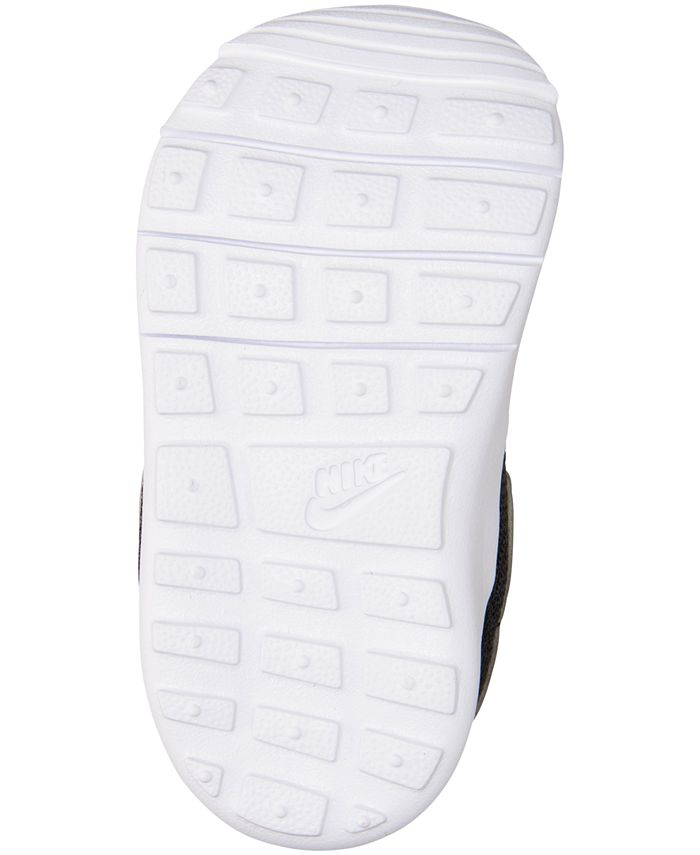 toddler boy nike roshe