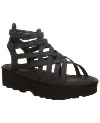 Women's Prominence Round Toe Sandals