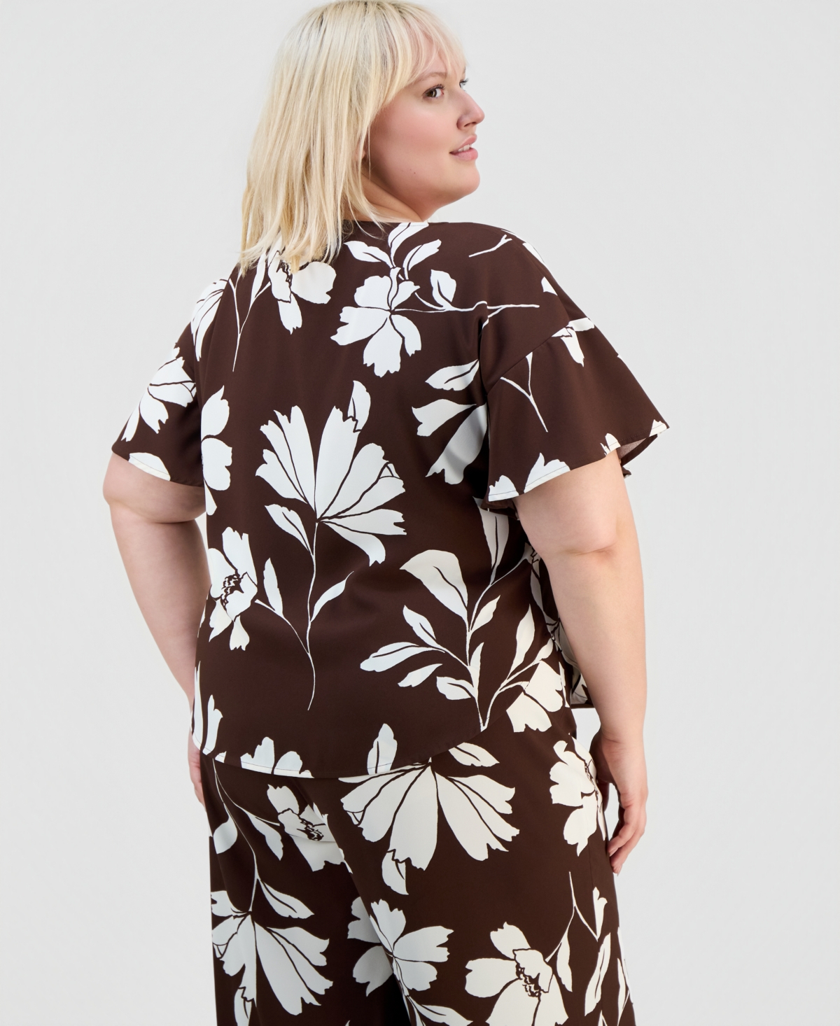 Anne Klein Plus Printed Flutter-Sleeve Top