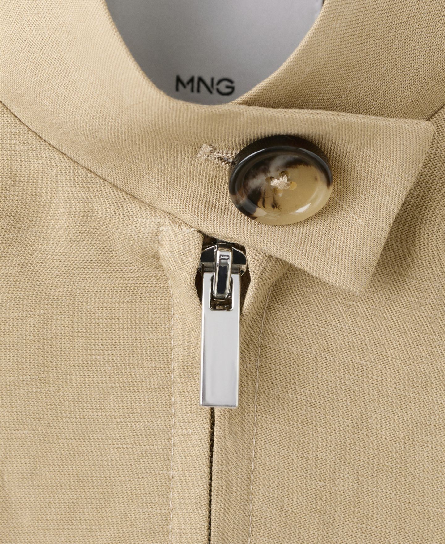 Женская куртка MANGO Band Collar Linen, цвет: Бежевый — фото 2