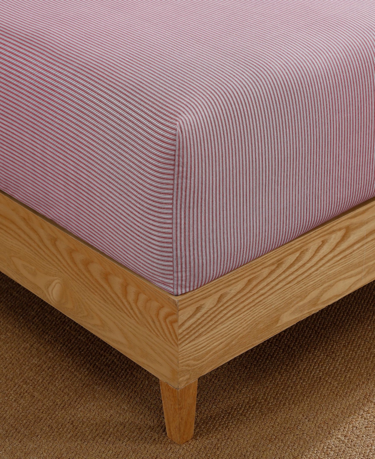Tommy Hilfiger Highland Ticking 300-Thread Count Stripe Cotton Percale Fitted Sheet