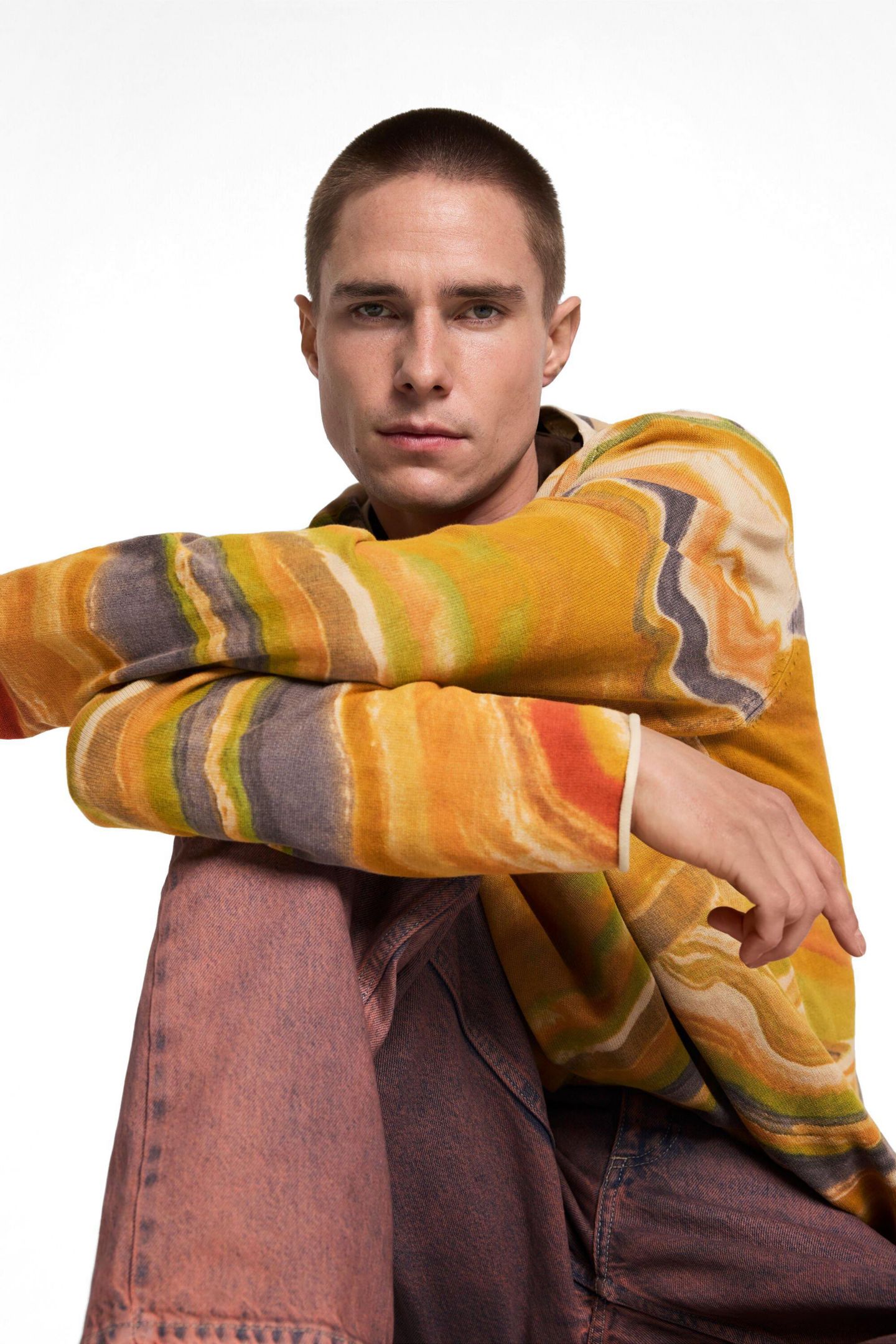 Мужской свитер Desigual Abstract printed, цвет: Жёлтый — фото 3