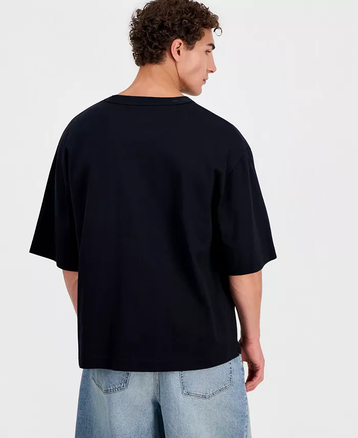 Men's Relaxed-Fit Pocket T-Shirt - thumbnail 4