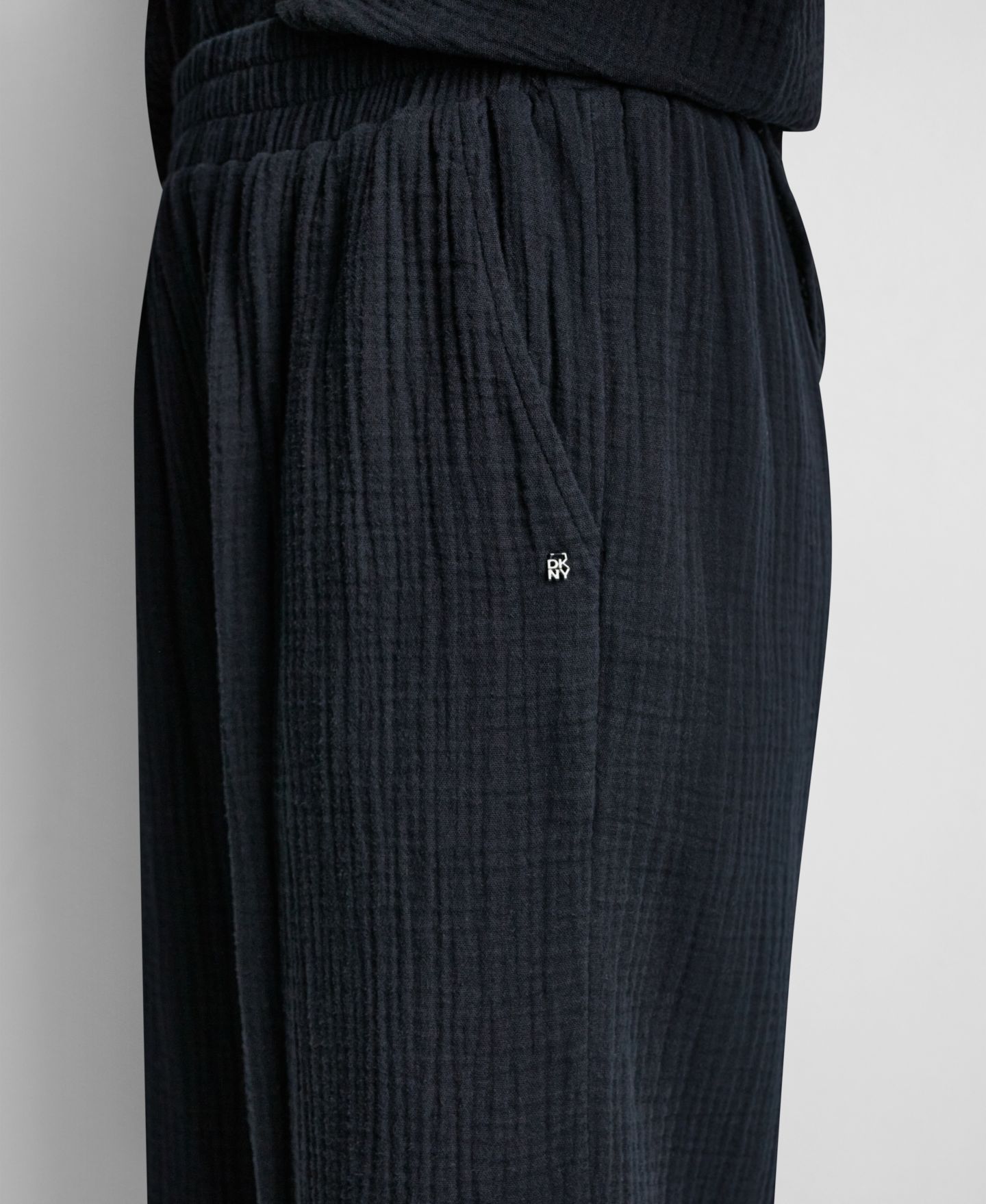 Женские брюки DKNY Jeans Petite Gauze Straight-Leg Pull-On, цвет: Чёрный — фото 4
