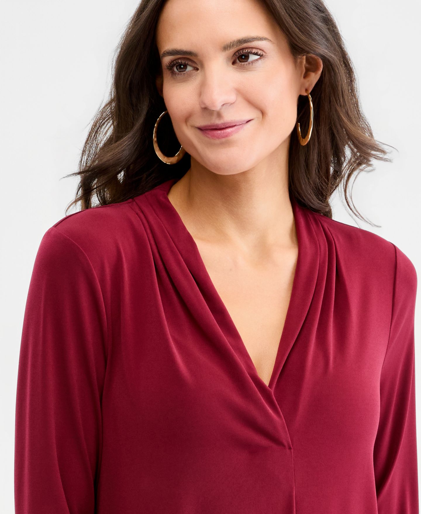 Женский топ JM Collection 3/4 Sleeve V-Neck Knit Top, цвет: Вишнёвый — фото 3