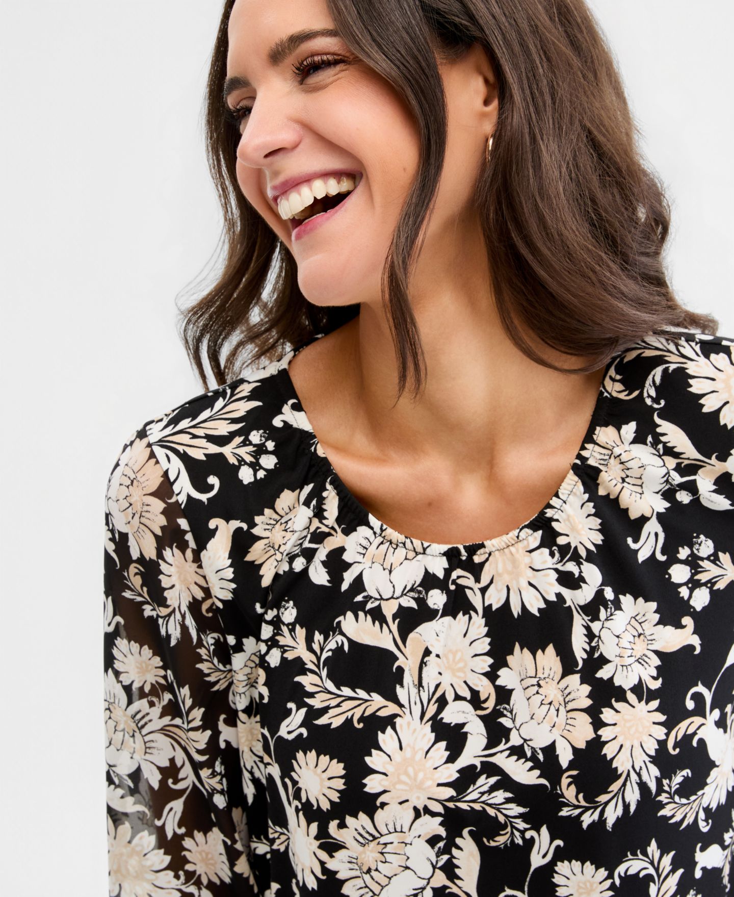 Женский топ JM Collection Printed Chiffon-Sleeve Gathered-Neck Top, цвет: Глубокий чёрный — фото 3