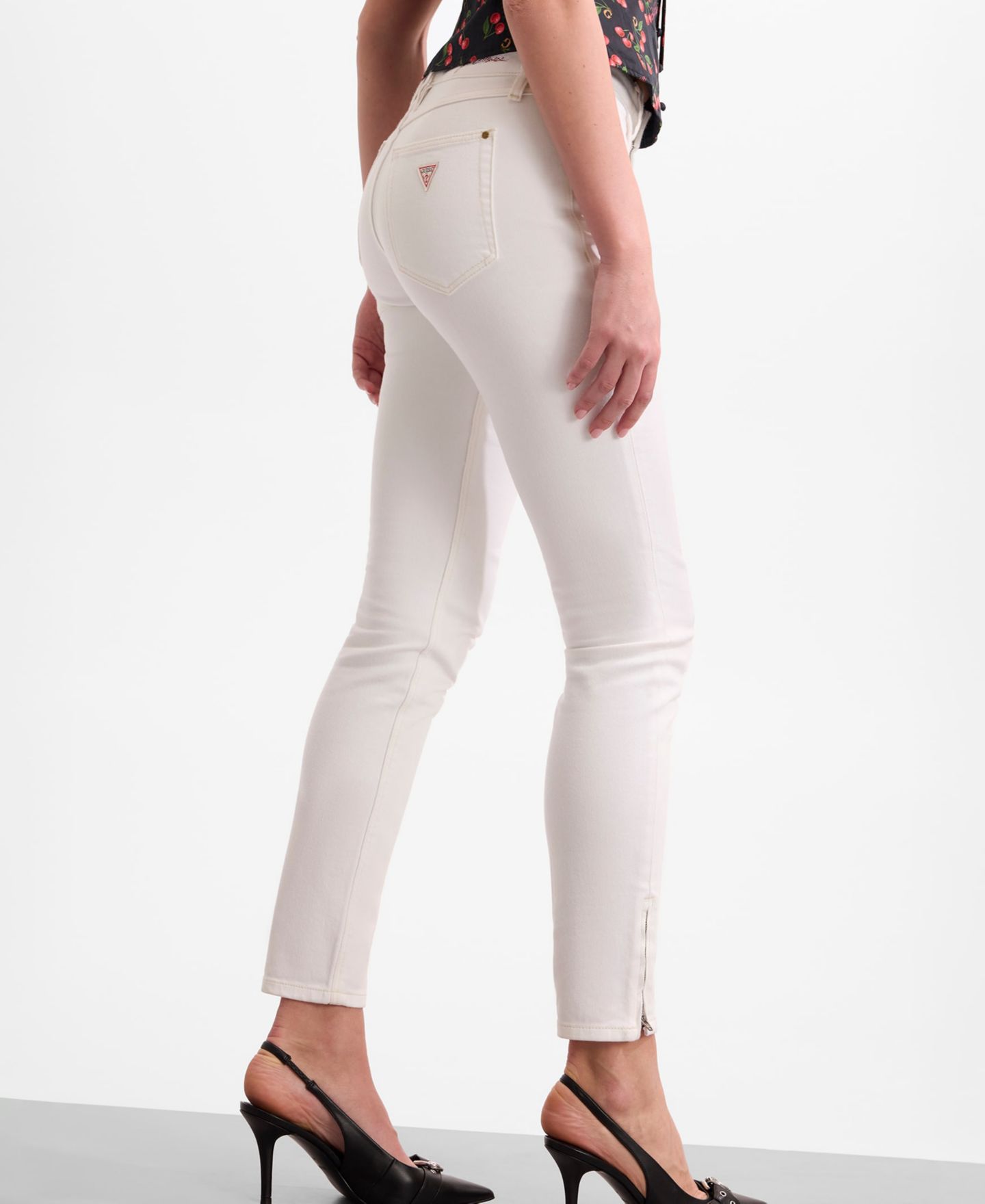 Женские джинсы GUESS Marilyn Anniversary Mid-Rise Zipper Skinny, цвет: Блонд варёный — фото 3
