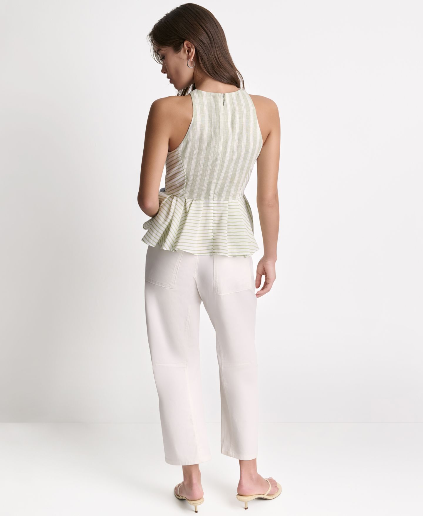 Женский топ BCBG Sleeveless Ruffle Peplum, цвет: Белый — фото 7