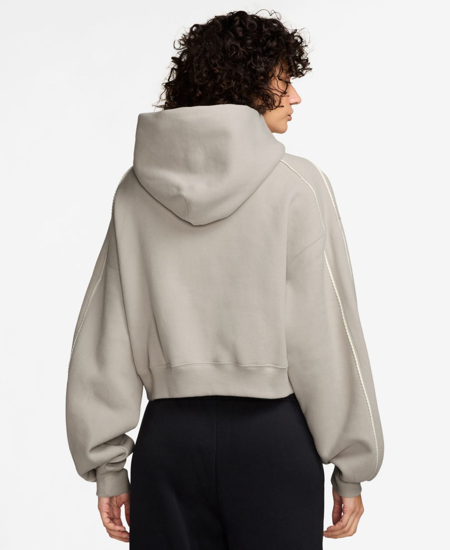 Женское худи Nike Studio Fleece Oversized Scallop-Trim, цвет: Кремовый / Молочный — фото 3
