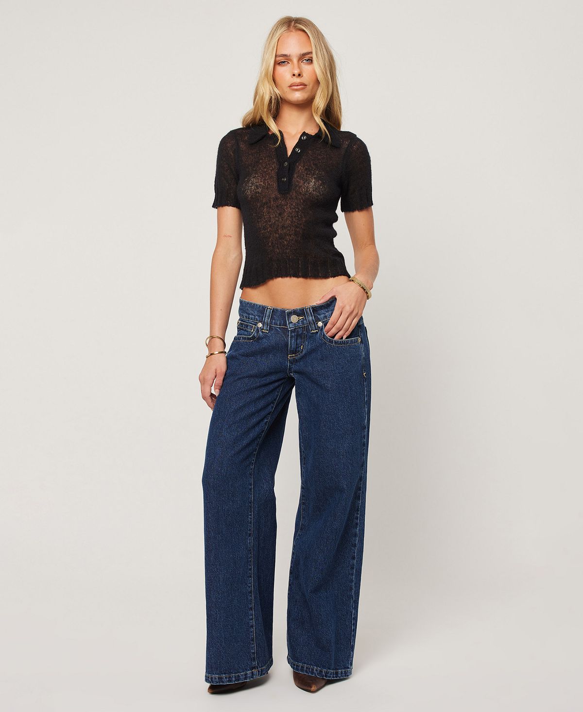 Abrand Women's 00 Tara Low-Rise Wide-Leg Jeans view 3 — MAYCSS fashion products