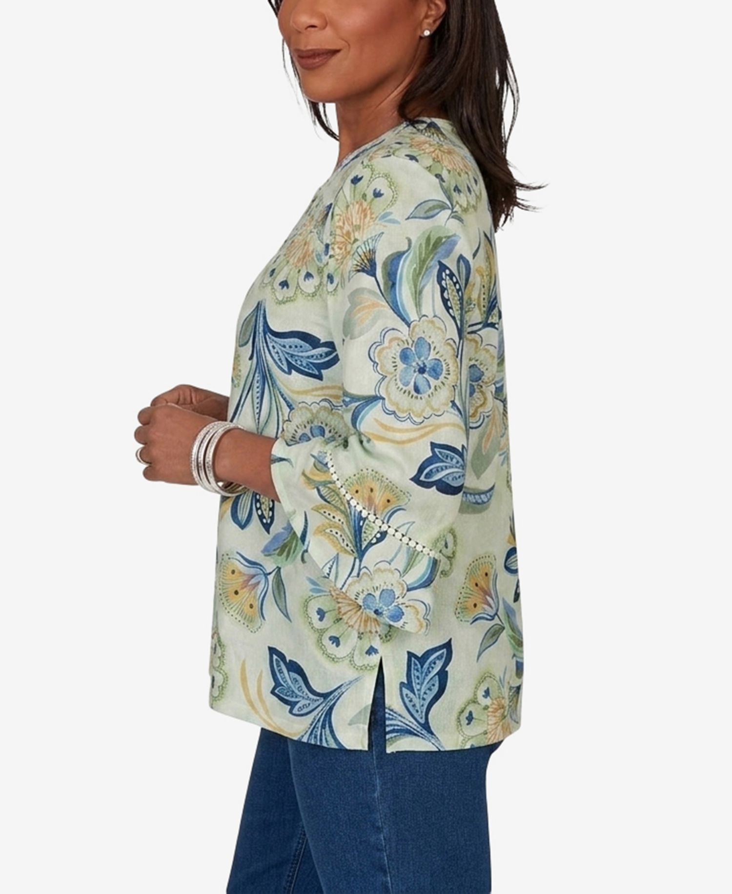 Women's Bold Meadow Floral Knit Top